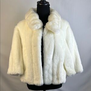 Calvin Klein Elegant White Faux Fur Jacket